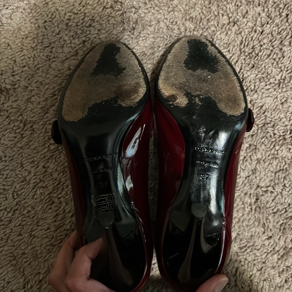 Burberry heels - Picture 5 of 6